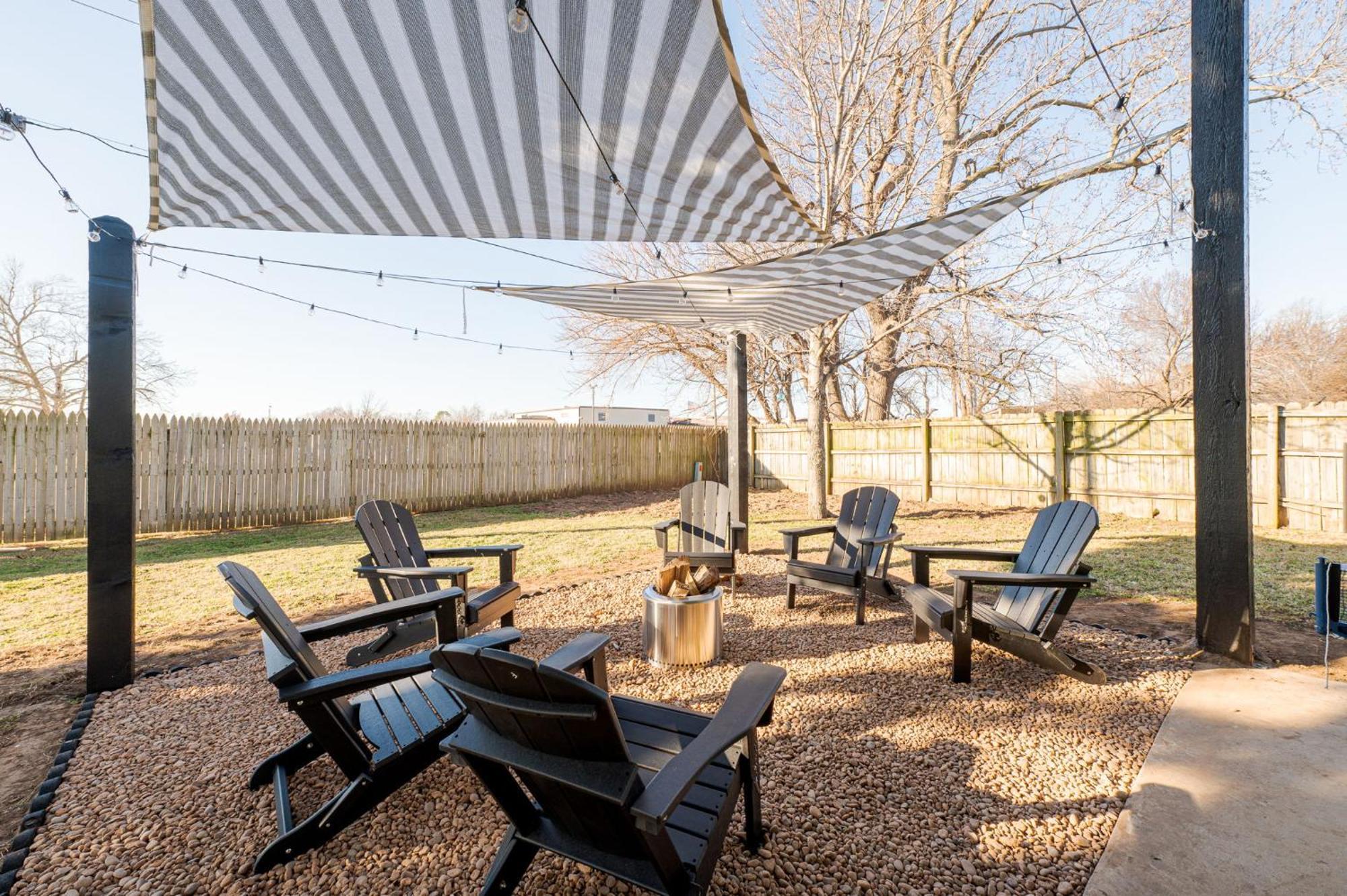 Villa Norman Retreat - Mins To Ou Fire Pit 3Bd Exterior foto